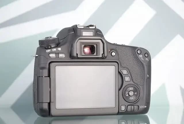 Canon EOS 760D Body — фото 2
