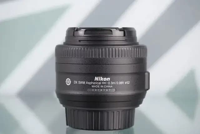 Nikon AF-S DX NIKKOR 35mm f/1.8G — Nikon F — фото 2
