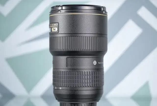 Nikon AF-S NIKKOR 16-35mm f/4G ED VR — Nikon F — фото 3