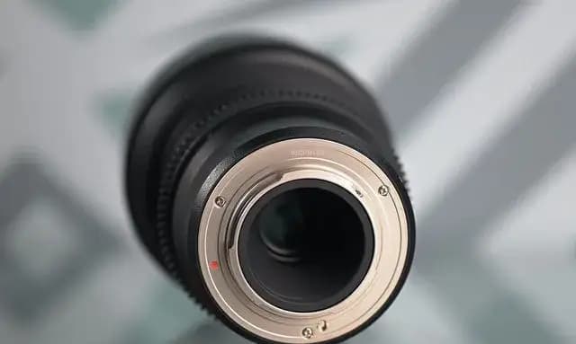 Rokinon 14mm T3.1 Cine — Micro Four Thirds — фото 4