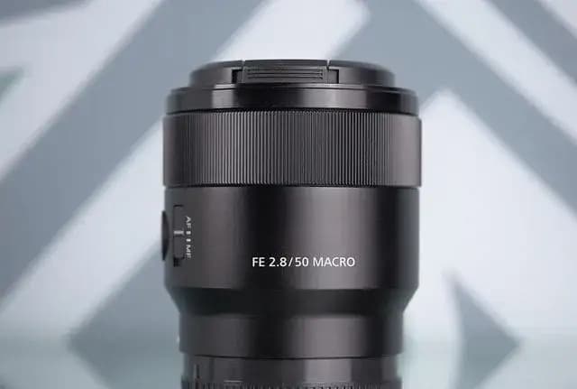 Sony FE 50mm F2.8 Macro — Sony E — фото 5