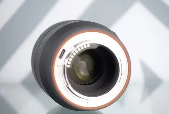 Meike AF 85mm F1.8 SE Mark II — Sony E — фото 5