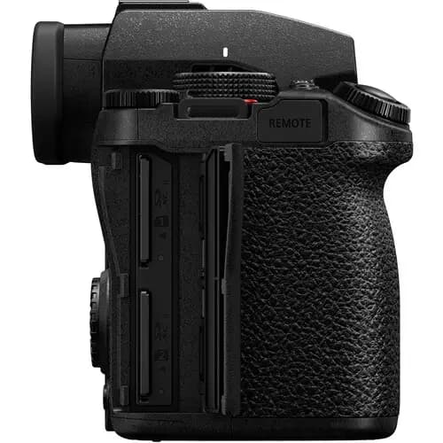 Panasonic Lumix DC-S5 II X - фото 4