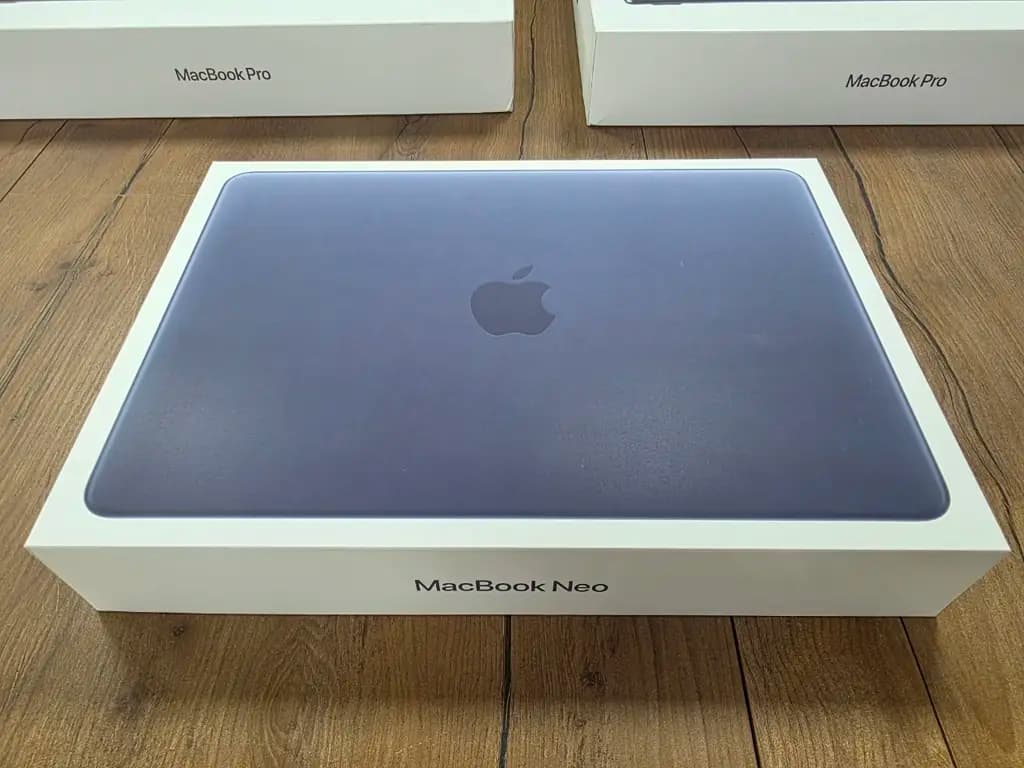 Apple 2026 MacBook Neo 13 8/256 Indigo  - фото 4