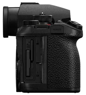 Panasonic Lumix DC-S1 II body (Black) - фото 2