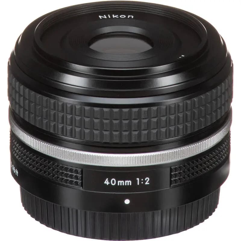 Nikkor Z 40mm f/2 SE