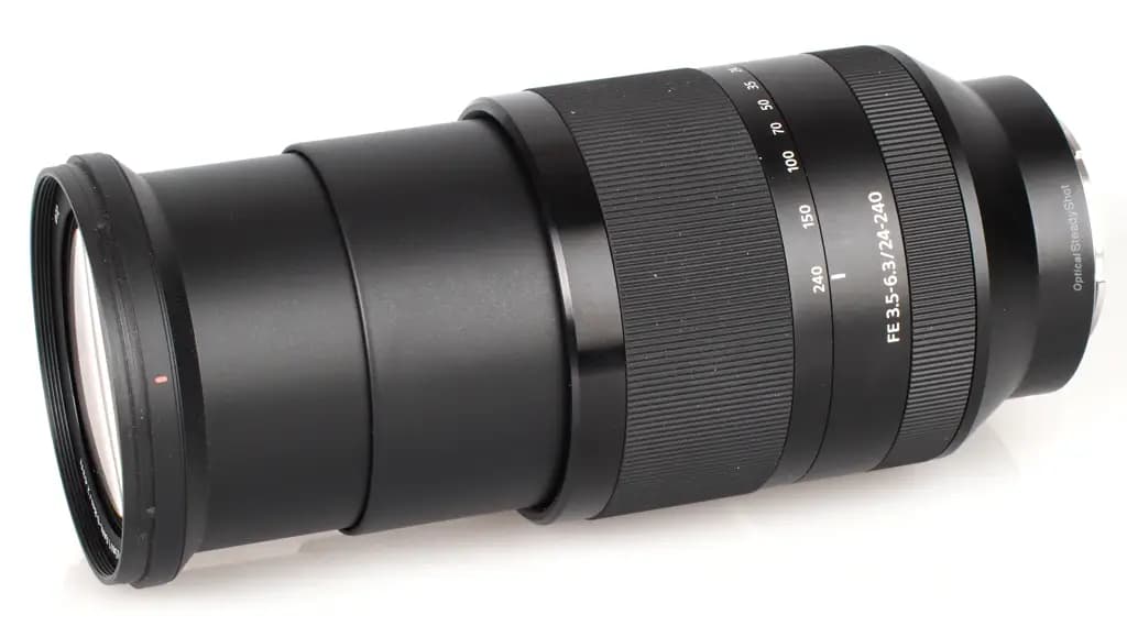 Sony FE 24-240mm f/3.5-6.3 OSS (SEL24240) - фото 2