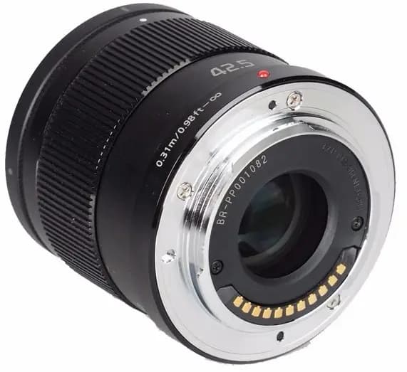 Panasonic 42.5mm f/1.7 - фото 3