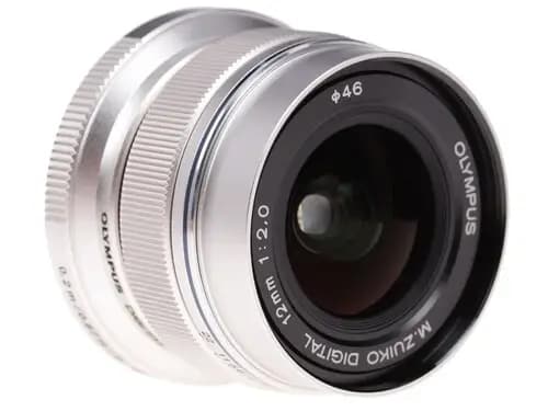 Olympus M.Zuiko Digital ED 12mm f/2 Silver - фото 2