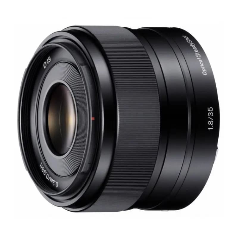 Sony SEL E 35mm f/1.8 OSS (SEL35F18) - фото 4