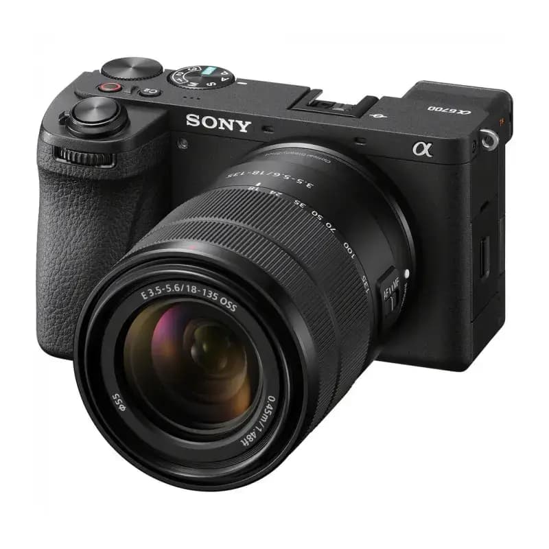 Sony Alpha A6700M + Sony SEL E 18-135mm f/3.5-5.6 OSS - фото 3