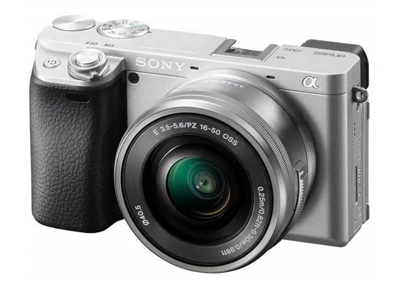 Sony Alpha A6400L 16-50mm Silver